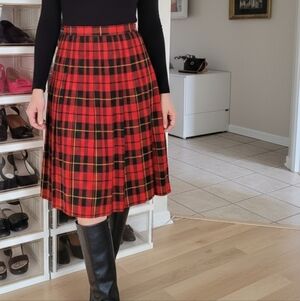 90s Tartan Kilt Midi Skirt 100% Wool Red and Black Plaid Made In Scotland